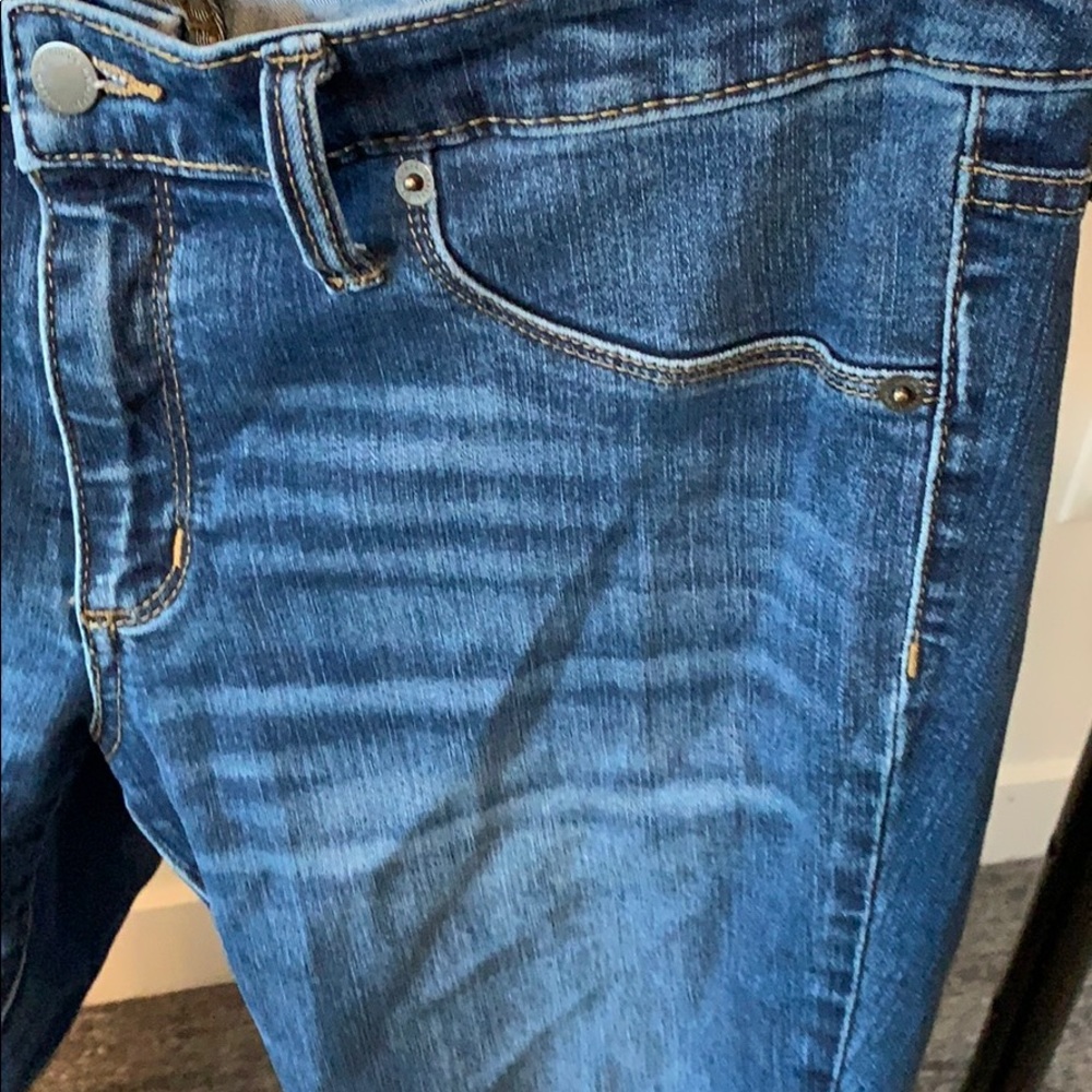 Universal Thread Jeans - Picture 3 of 3